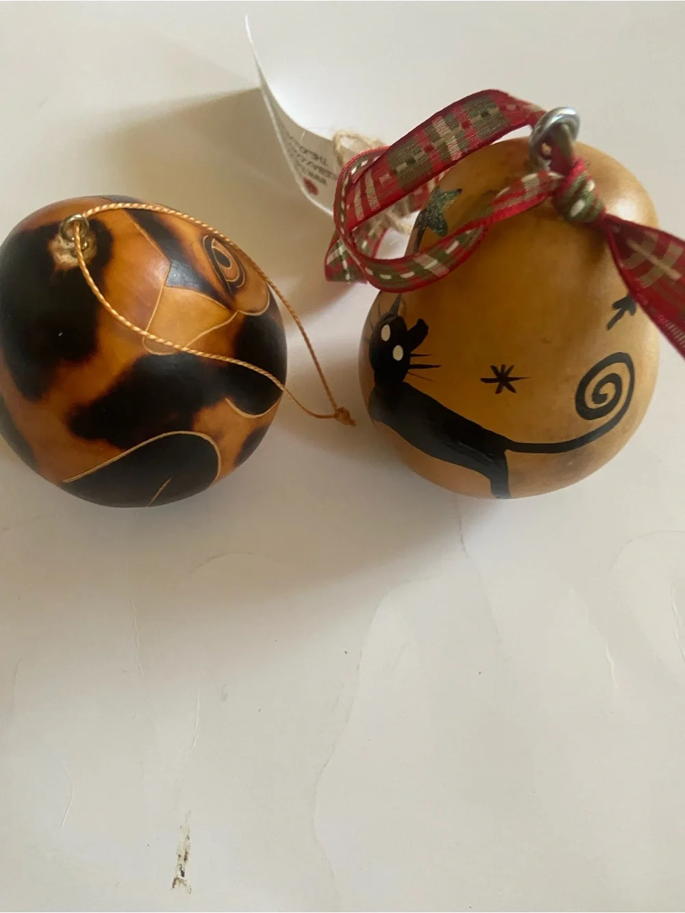 Source Unknown Brown and Black Cat Holiday Ornaments